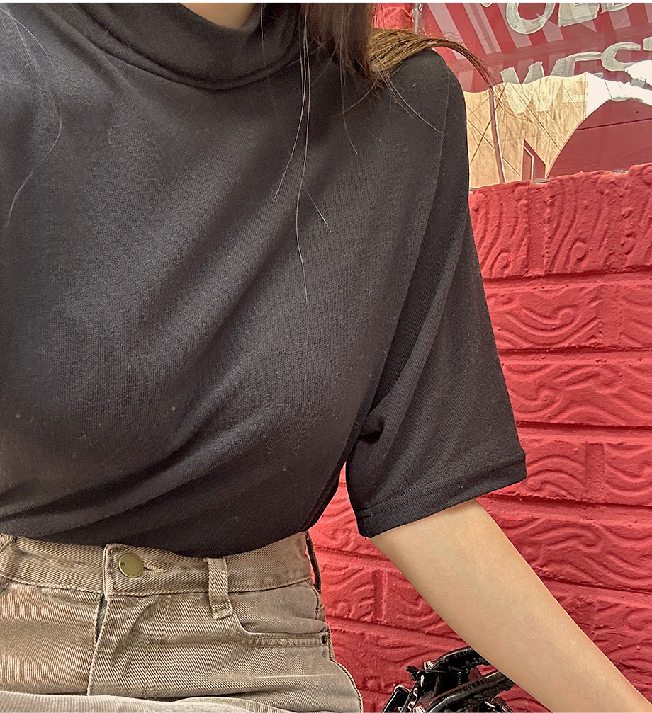 리리앤코 트링키 스판 반폴라 루즈핏 반팔 티셔츠